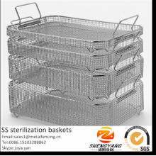 Eco-friendly stackable sterile containers mesh washing trays with drop handles stainless steel sterilization baskets for clinic